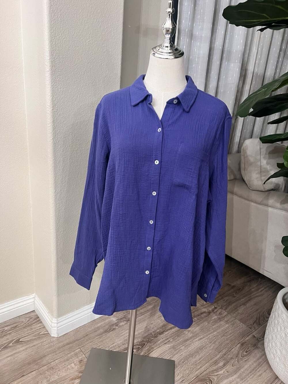 Jessica Simpson Gauze Button Front Shirt Size L Purple